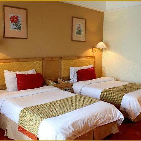 Tiara Medan Hotel & Convention Center 外观 照片